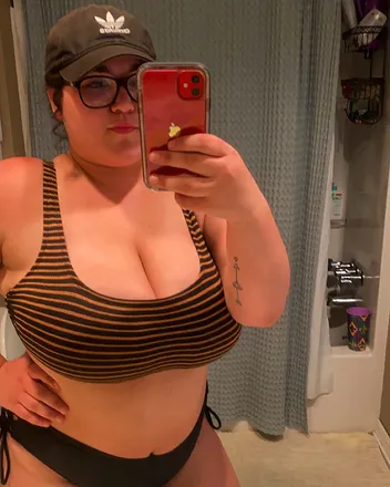 OnlyFans cuenta bigsexylaur header 2