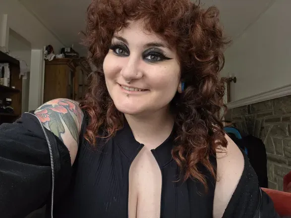 OnlyFans cuenta lucylynx avatar 1
