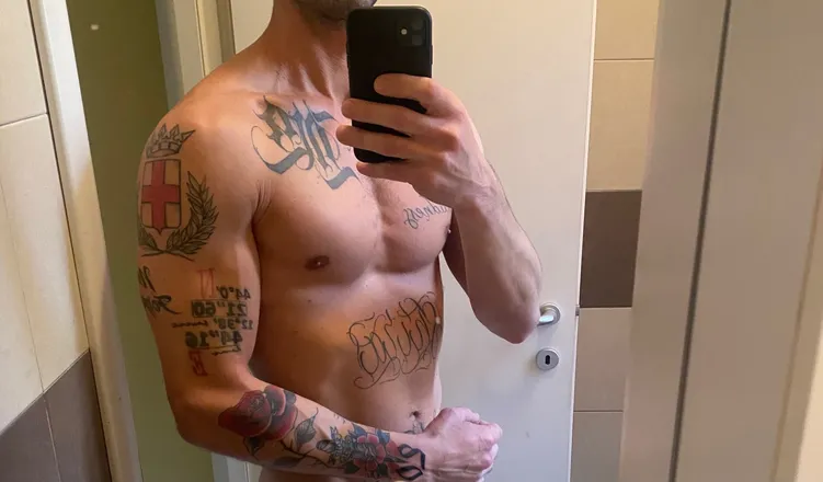 OnlyFans cuenta tommyduro header 2