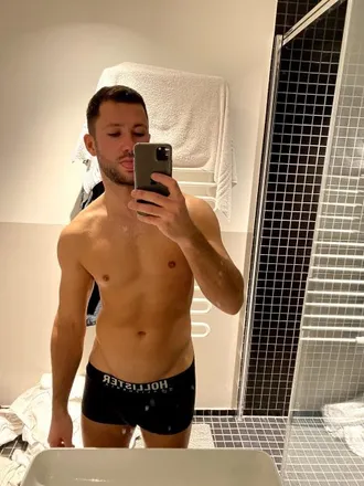 OnlyFans cuenta babyroman header 2