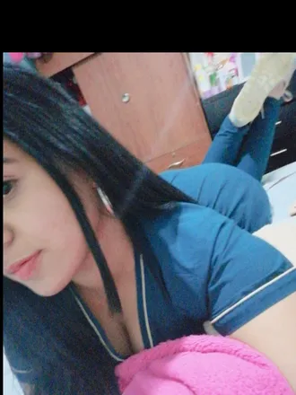 OnlyFans cuenta alemerlyn header 2
