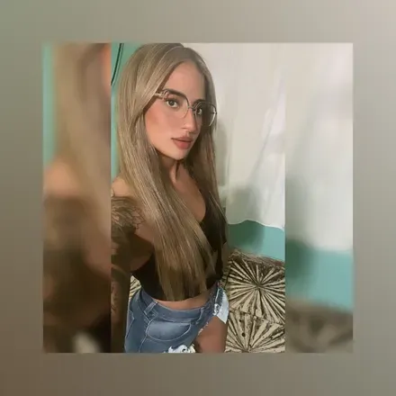 OnlyFans cuenta carolinaxannie previous_avatars_1 3