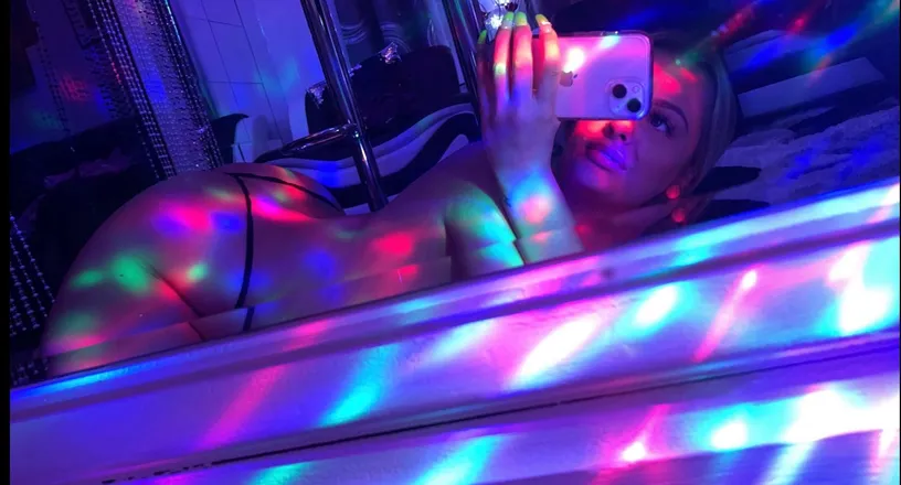 OnlyFans cuenta snowbunny.xo header 2