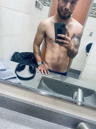 OnlyFans account  gbros2696 avatar 1