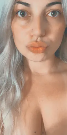 OnlyFans cuenta kinkymermaid header 2