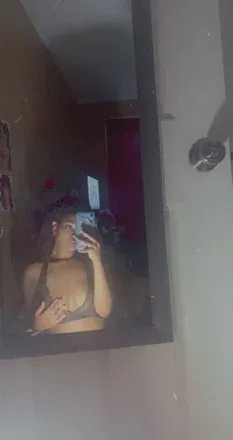 OnlyFans cuenta ry_uhh avatar 1