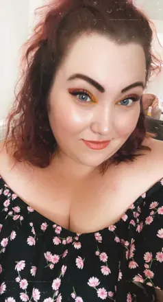OnlyFans cuenta little_flowerrrrrrrs avatar 1
