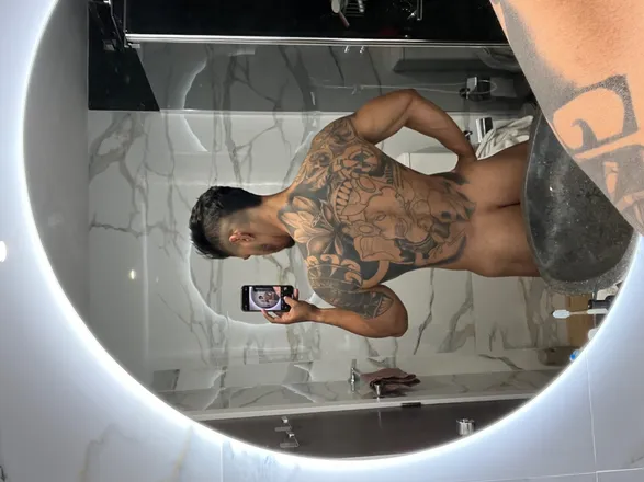 OnlyFans cuenta cruzmigue1994 header 2