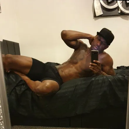 OnlyFans account  datewithn header 2