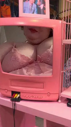 OnlyFans account  squacktate header 2