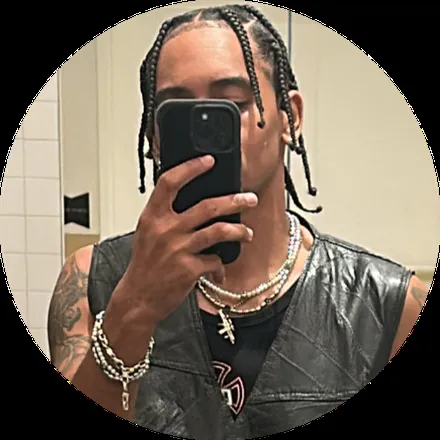 OnlyFans of playboifrend