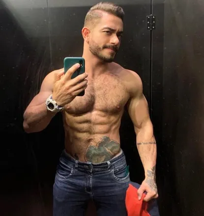 OnlyFans cuenta mario.s_santos header 2