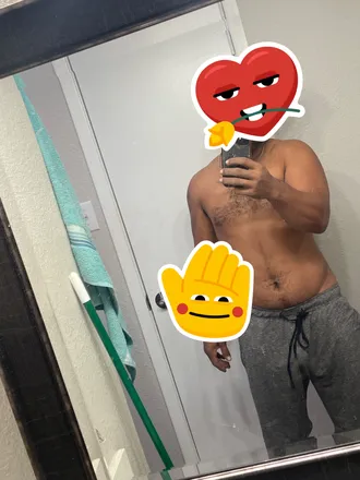 OnlyFans cuenta yellatail123 avatar 1
