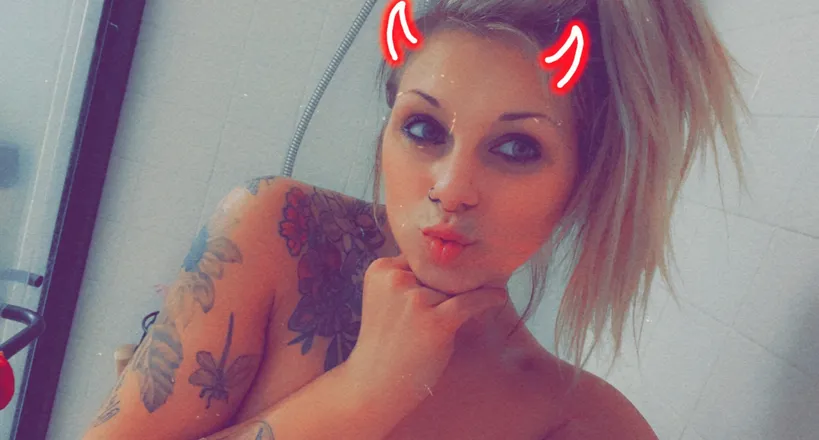 OnlyFans cuenta courtneyxyz header 2