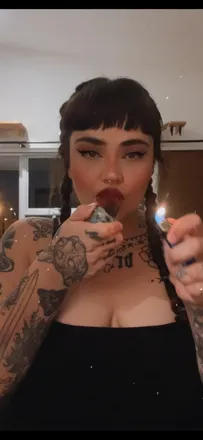 OnlyFans account  stonedwitch header 2