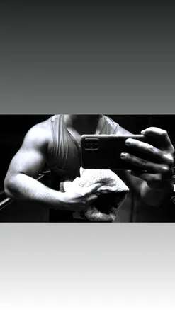 OnlyFans cuenta aaxx23 header 2