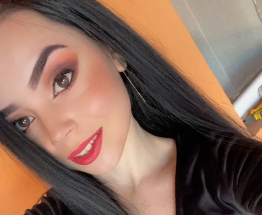 OnlyFans cuenta au04ry header 2
