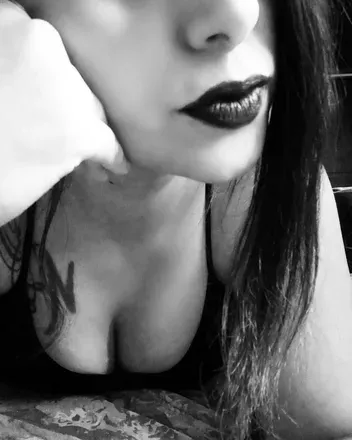 OnlyFans cuenta khalypzo11 avatar 1