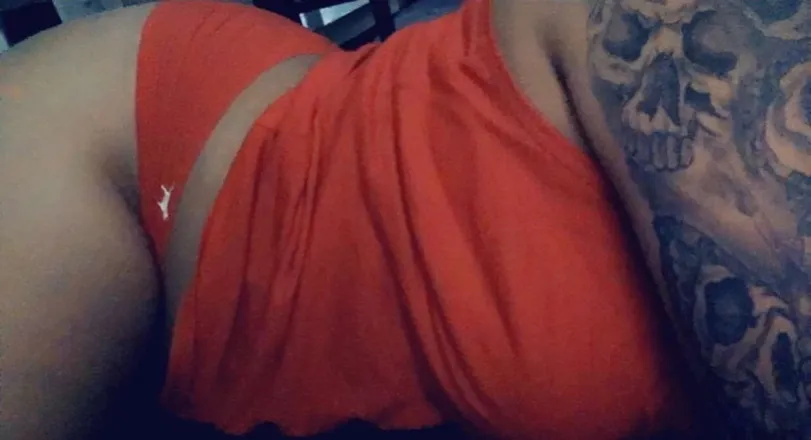 OnlyFans cuenta dessraee header 2