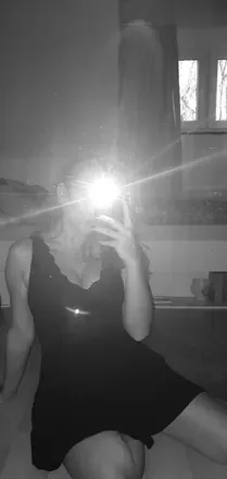OnlyFans cuenta rea04 header 2