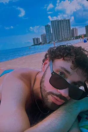 OnlyFans account  troyleon avatar 1