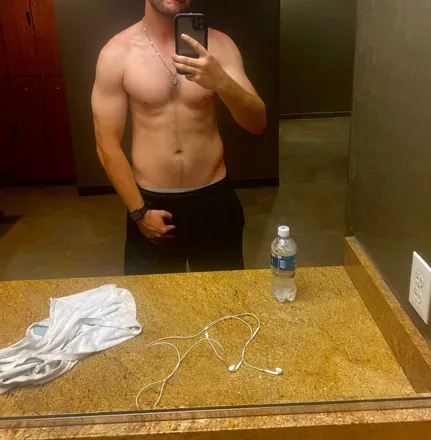 OnlyFans cuenta boywonder000 avatar 1