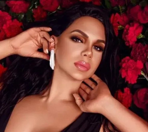 OnlyFans cuenta lesette header 2