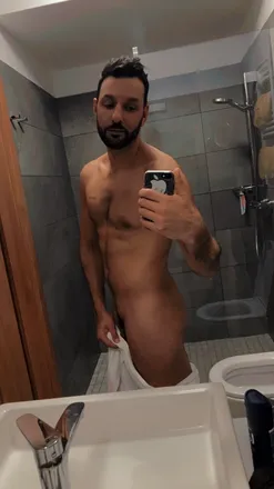 OnlyFans cuenta lubomirredai header 2