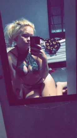 OnlyFans cuenta kitten_rae avatar 1