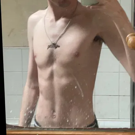 OnlyFans account  brattyange1baby avatar 1
