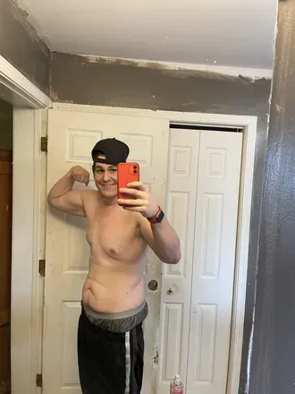 OnlyFans cuenta kyleb0718 avatar 1