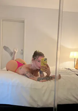 OnlyFans cuenta psyberwh0re header 2