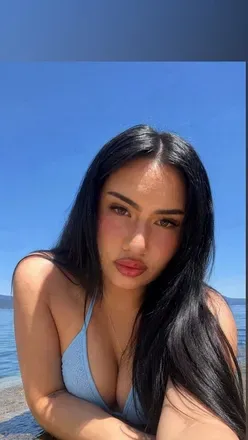 OnlyFans account  lydiallira avatar 1
