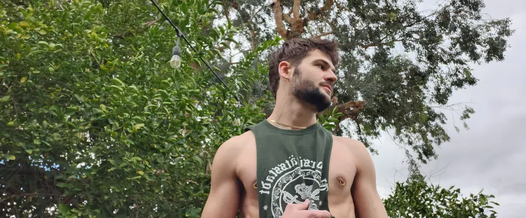 OnlyFans cuenta yarrowswood header 2