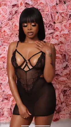OnlyFans cuenta sensualbarbiie avatar 1