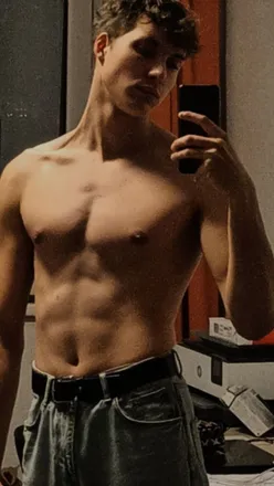 OnlyFans cuenta justlukas563 header 2