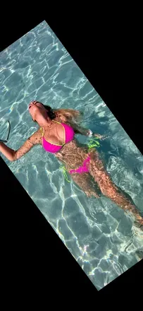 OnlyFans cuenta yaraabisch header 2