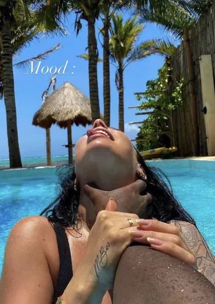 OnlyFans cuenta prettyty2u header 2