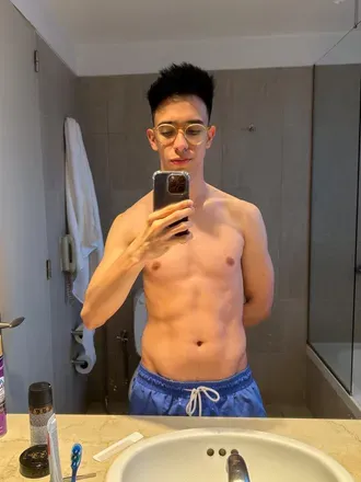 OnlyFans cuenta kingalexu avatar 1