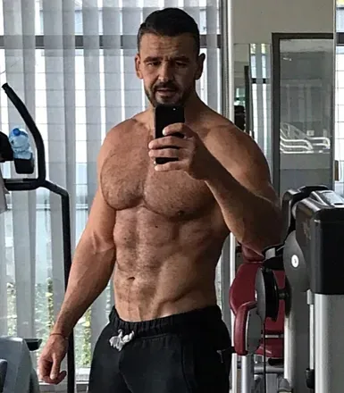 OnlyFans cuenta murad_eminov header 2