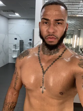 OnlyFans cuenta classicman85 header 2