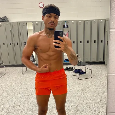 OnlyFans cuenta gigaloso header 2