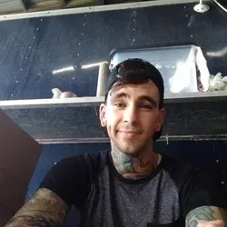 OnlyFans cuenta tattooed.slim avatar 1