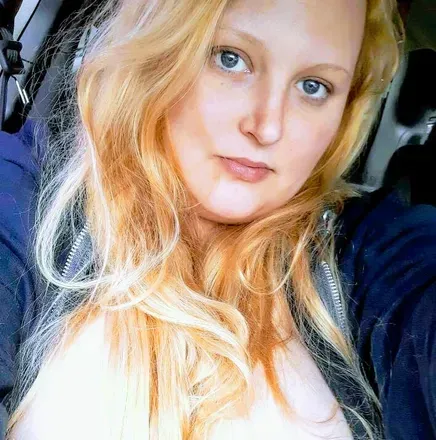 OnlyFans of sweethoneydrop1