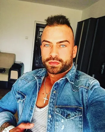 OnlyFans cuenta johnnyjohn91one header 2