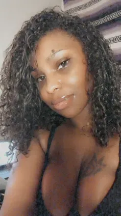 OnlyFans account  teeziefbabyfree avatar 1
