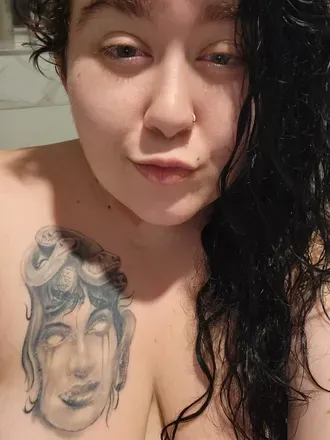 OnlyFans account  babygirl9728 header 2