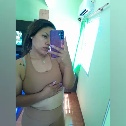 OnlyFans account  lupiita_25 header 2