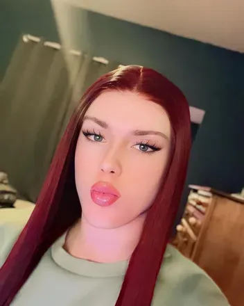 OnlyFans cuenta emma_dollxoxo avatar 1