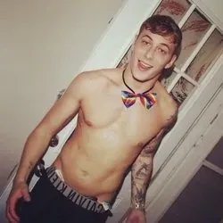 OnlyFans cuenta madeby_matthew avatar 1